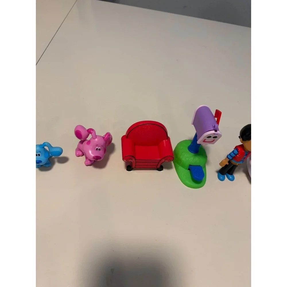 Blues Clues & You Blue House Playset Figures Thinking Chair Mailbox Nickelodeon